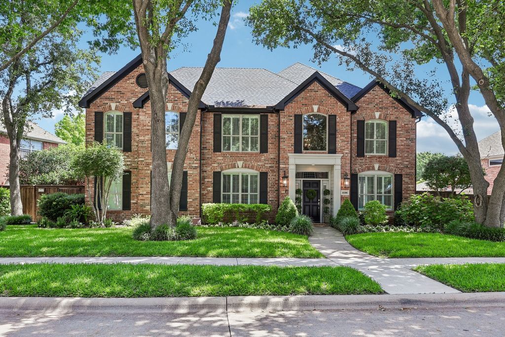 1136 Hampton Drive, Allen, TX 75013