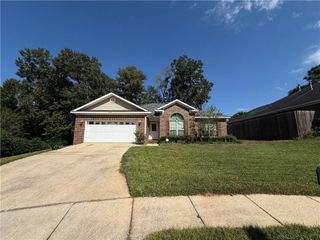 10154 Waterford Way, Mobile, AL 36695