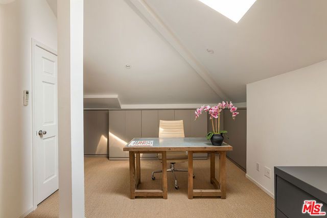 1460 N Doheny Drive, Los Angeles, CA 90069