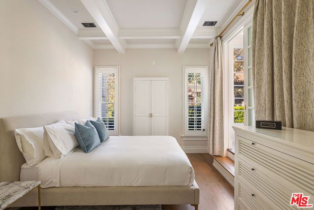 1460 N Doheny Drive, Los Angeles, CA 90069