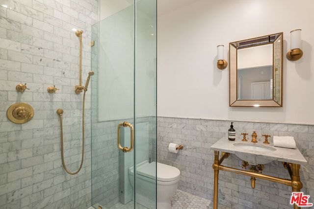 1460 N Doheny Drive, Los Angeles, CA 90069