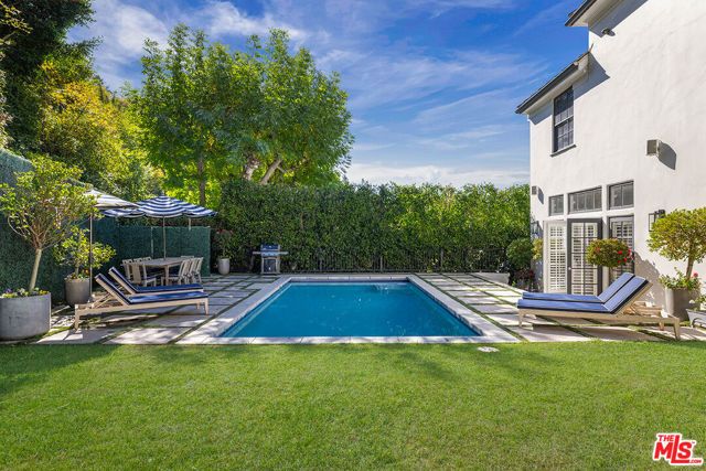1460 N Doheny Drive, Los Angeles, CA 90069