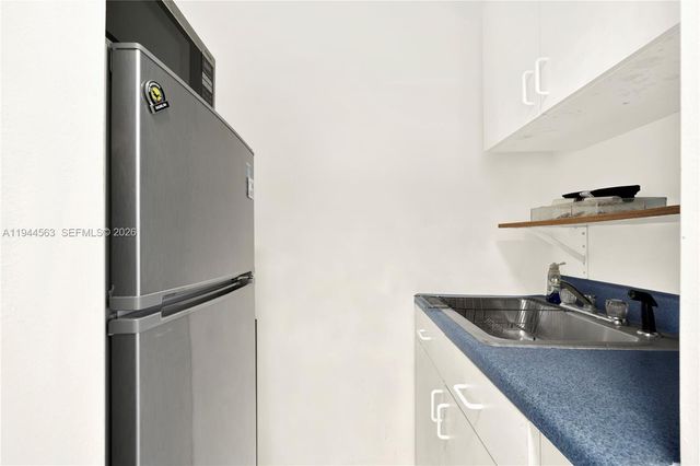 14643 SW 51st St REAR, Miami, FL 33175