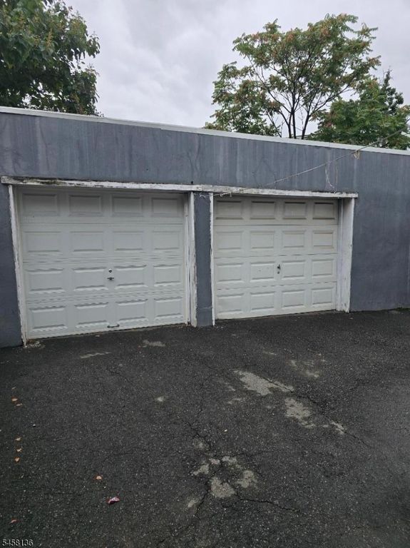 93 Hawkins St 4, Newark City, NJ 07105 — photo 4
