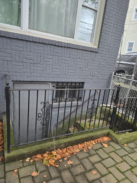 93 Hawkins St 4, Newark City, NJ 07105 — photo 5