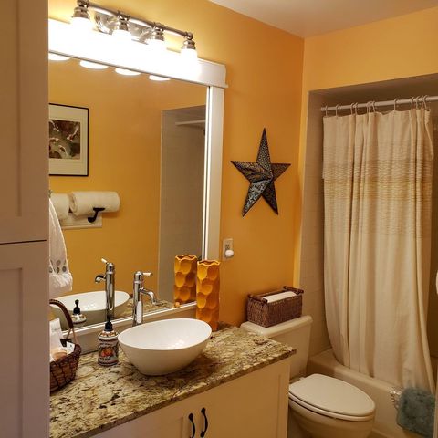 6303 SE Williamsburg Drive 201, Hobe Sound, FL 33455