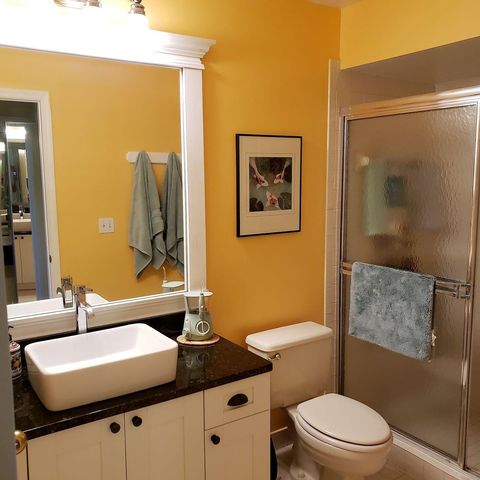 6303 SE Williamsburg Drive 201, Hobe Sound, FL 33455