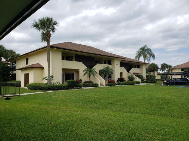 6303 SE Williamsburg Drive 201, Hobe Sound, FL 33455