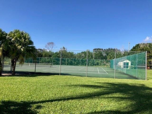 6303 SE Williamsburg Drive 201, Hobe Sound, FL 33455