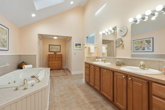 68 Center St., Ashburnham, MA 01430