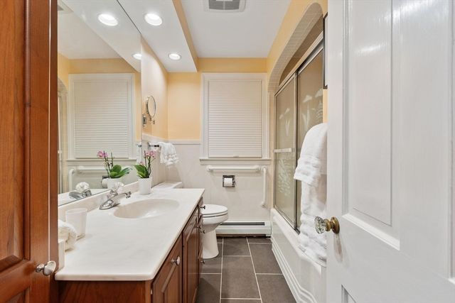 68 Center St., Ashburnham, MA 01430