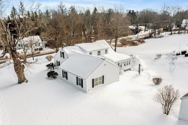 68 Center St., Ashburnham, MA 01430