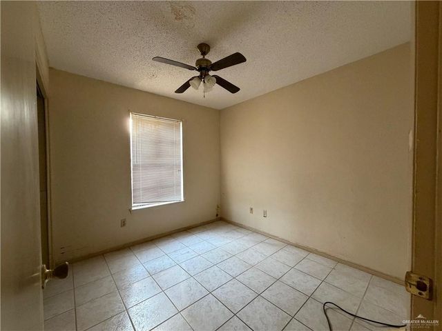 622 E Fannin Avenue, Alamo, TX 78516