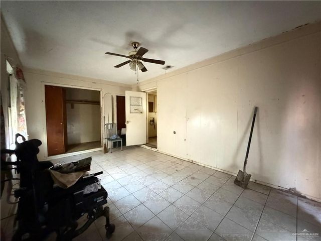 622 E Fannin Avenue, Alamo, TX 78516