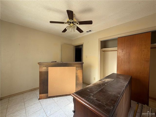 622 E Fannin Avenue, Alamo, TX 78516