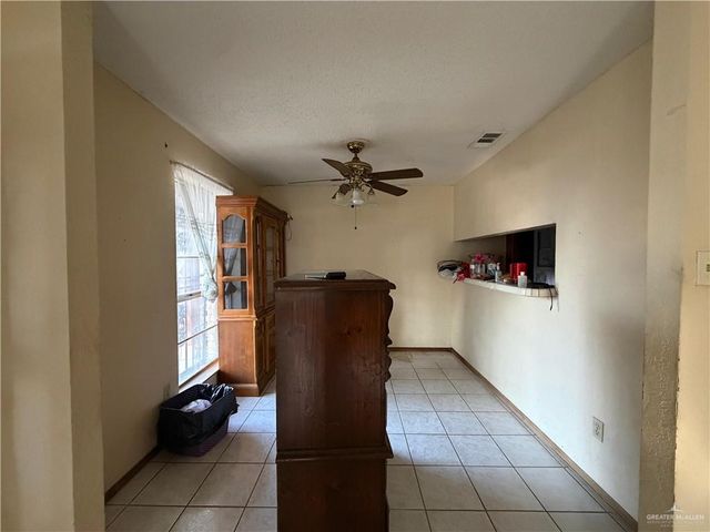 622 E Fannin Avenue, Alamo, TX 78516