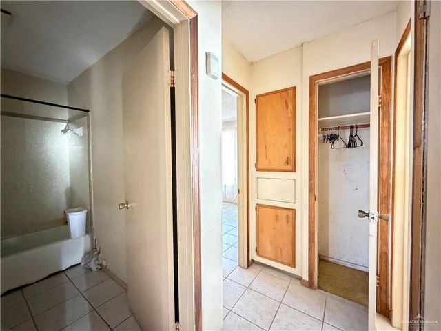 622 E Fannin Avenue, Alamo, TX 78516