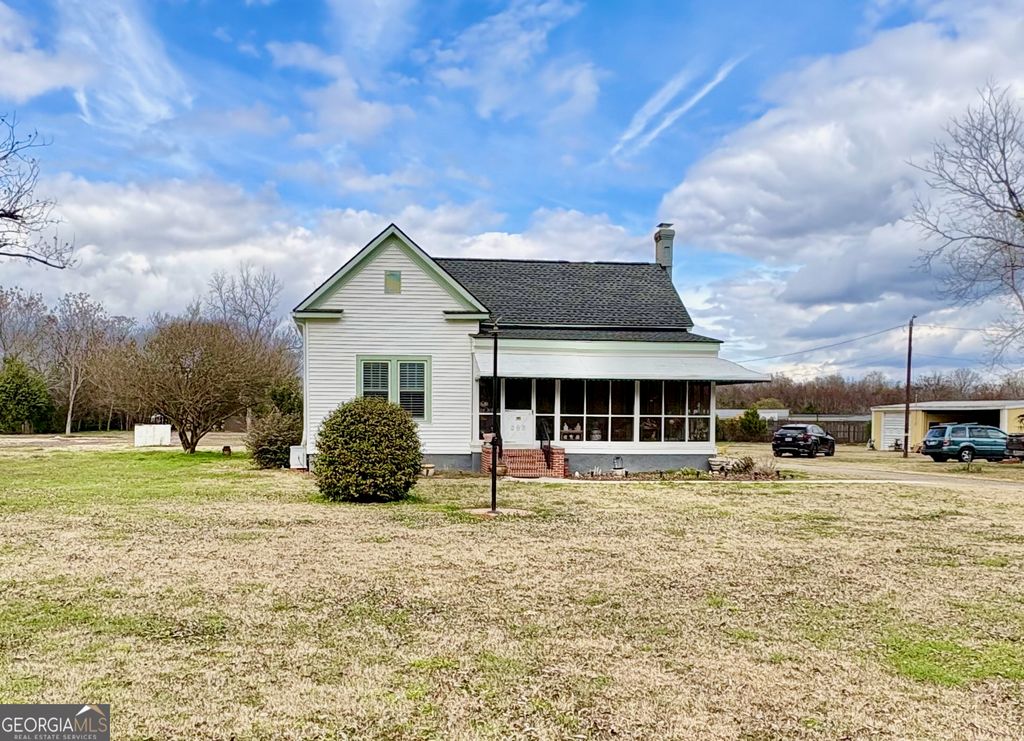 205 White Road, Byron, GA 31008