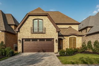 1161 Chloe Dr, Gallatin, TN 37066