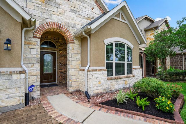 18711 Waketon Drive, Cypress, TX 77433
