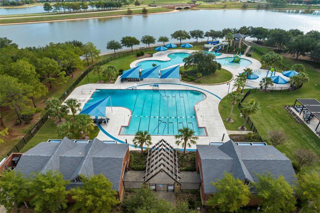 18711 Waketon Drive, Cypress, TX 77433