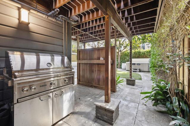 245 Alhambra Street, San Francisco, CA 94123