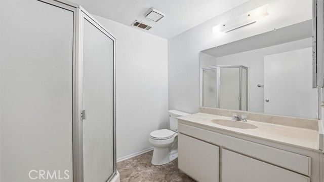 604 E 220th 3, Carson, CA 90745