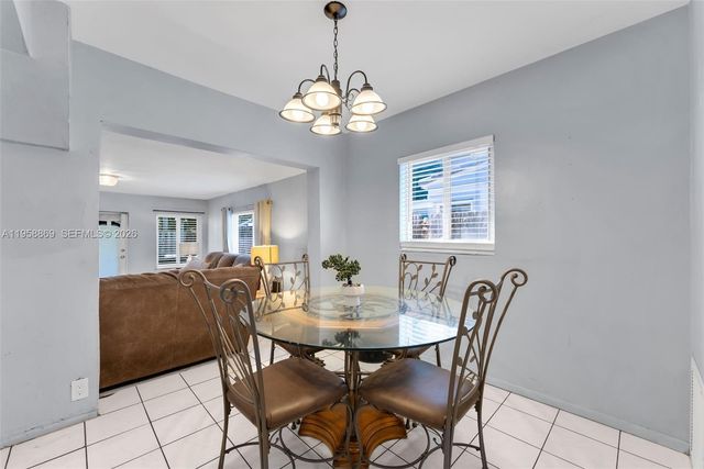 120 NW 52nd Ct, Oakland Park, FL 33309