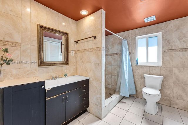 120 NW 52nd Ct, Oakland Park, FL 33309