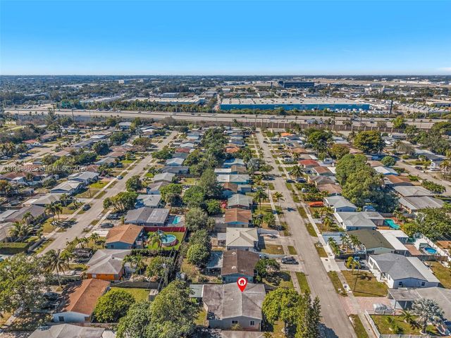 120 NW 52nd Ct, Oakland Park, FL 33309