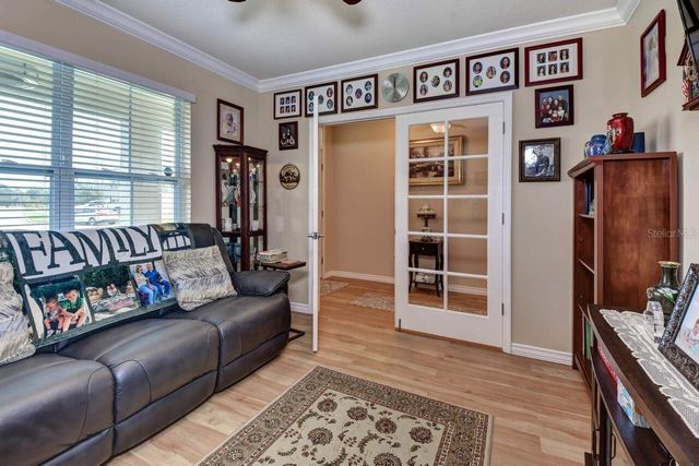 831 OAK HOLLOW LOOP, Deland, FL 32724