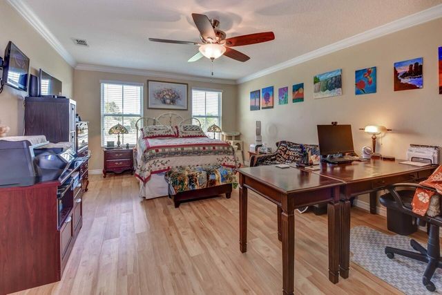 831 OAK HOLLOW LOOP, Deland, FL 32724