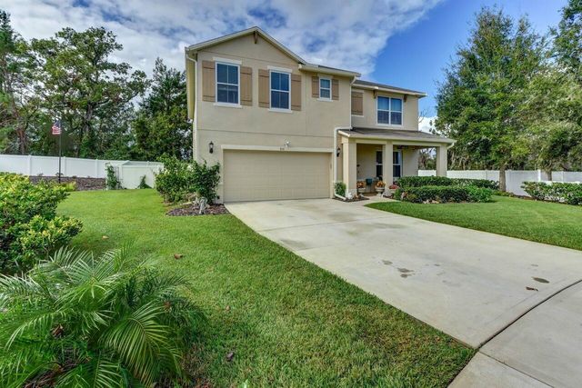 831 OAK HOLLOW LOOP, Deland, FL 32724