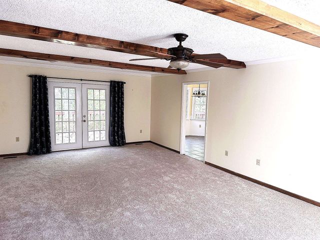 21 Glen Eagle Place, Spartanburg, SC 29301