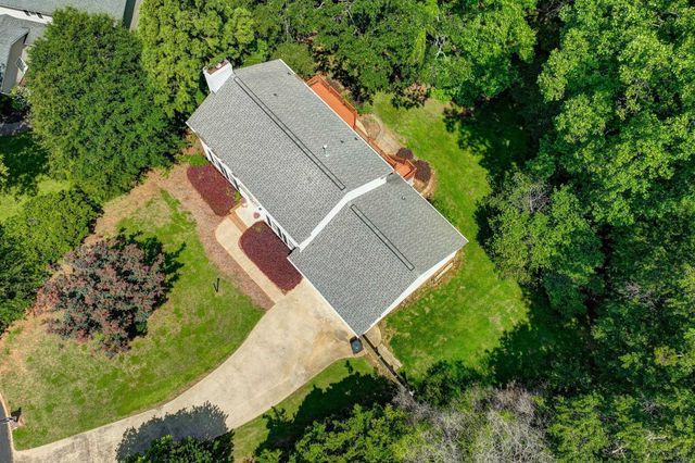 21 Glen Eagle Place, Spartanburg, SC 29301