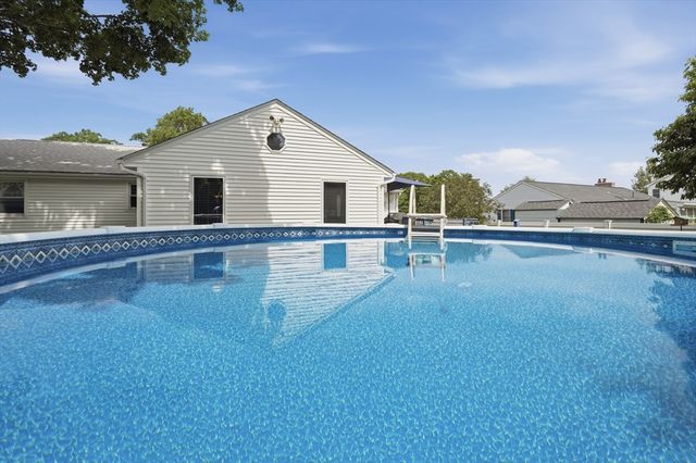 12 Edgewood Drive, Milford, MA 01757