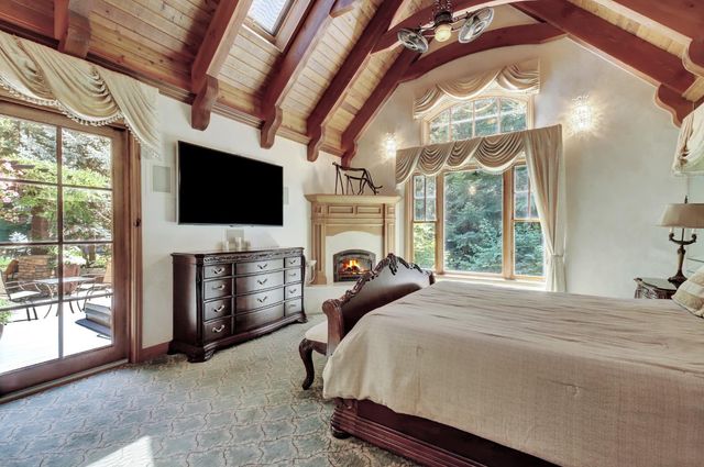 13027 Robin Rd, Nevada City, CA 95959