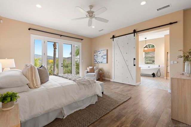 1101 Sierra Linda, Escondido, CA 92025