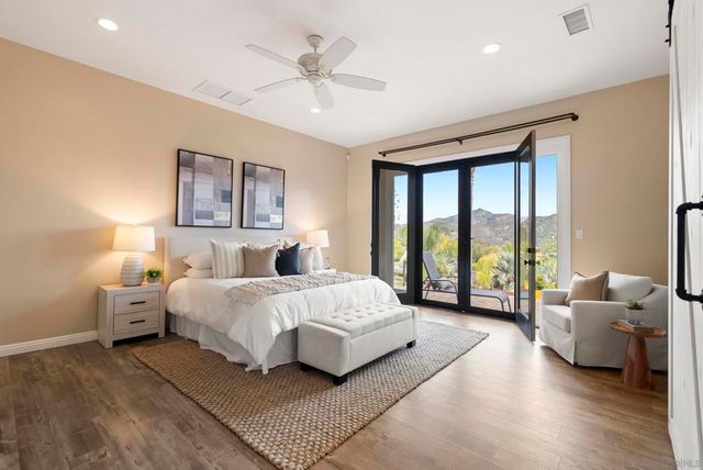 1101 Sierra Linda, Escondido, CA 92025