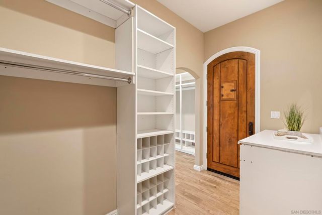 1101 Sierra Linda, Escondido, CA 92025