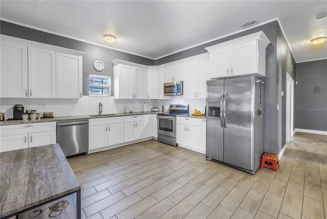 1410 PRESCOTT STREET S, St Petersburg, FL 33712