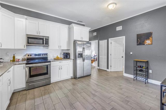 1410 PRESCOTT STREET S, St Petersburg, FL 33712