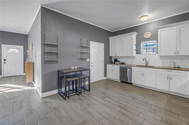 1410 PRESCOTT STREET S, St Petersburg, FL 33712