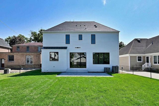 680 S Bryan Street, Elmhurst, IL 60126
