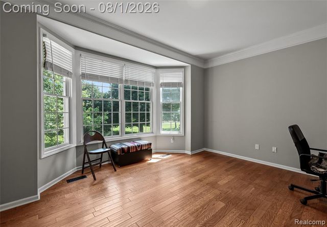 887 Loggers Circle, Rochester, MI 48307