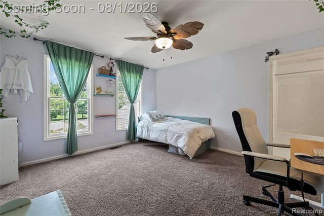 887 Loggers Circle, Rochester, MI 48307