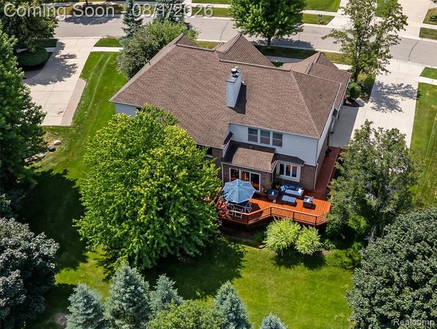 887 Loggers Circle, Rochester, MI 48307