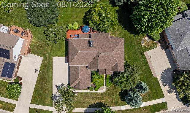 887 Loggers Circle, Rochester, MI 48307