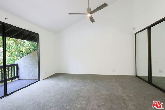 21821 Burbank Boulevard 151, Los Angeles, CA 91367