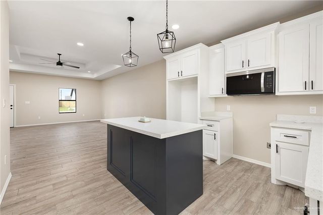 2261 Victoriano Street, Weslaco, TX 78596